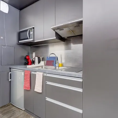 19 - Le Lokup - Wifi - Proche Tram Апартаменты